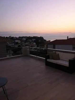 Stüdyo, Deniz Manzaralı