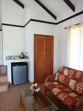 Family Villa, Havuz Kenarı