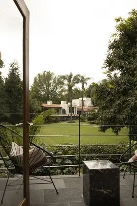 Premier Tek Büyük Yataklı Oda, Balkon, Bahçe Manzaralı