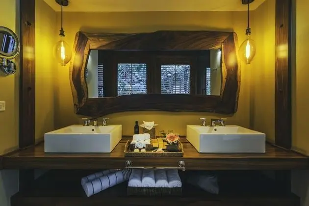 Canyon Casitas Queen