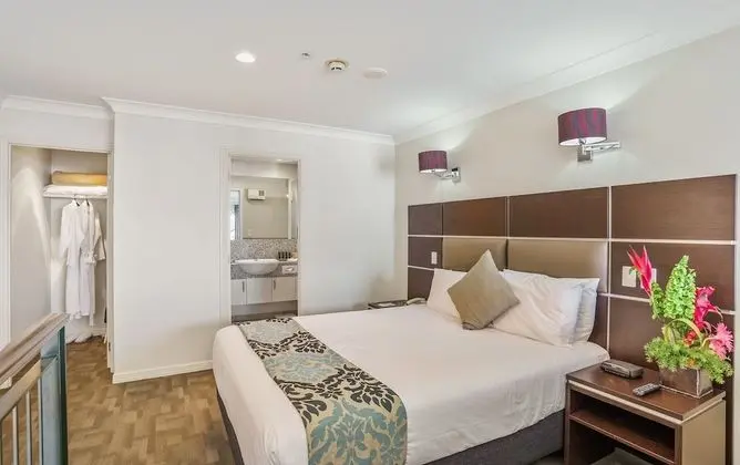 Çatı Katı Süiti (Penthouse)