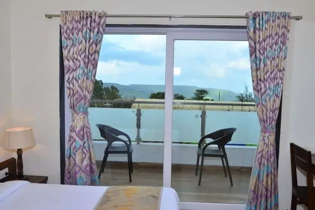 Süit, Balkon