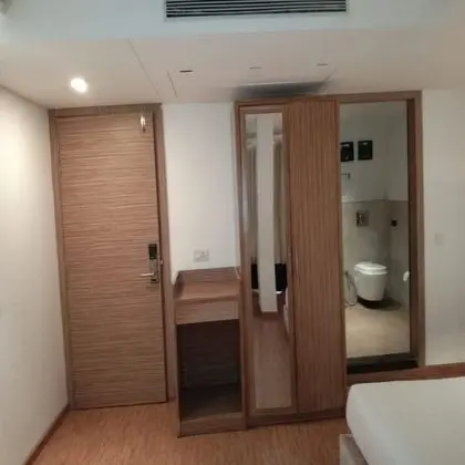 Deluxe Tek Büyük Yataklı Oda