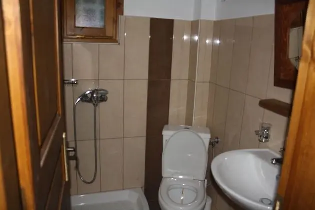 Basic Tek Büyük Yataklı Oda, Bahçe Manzaralı