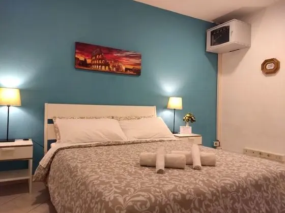 Economy Üç Kişilik Oda, Ortak Banyo (Turquesa 1)