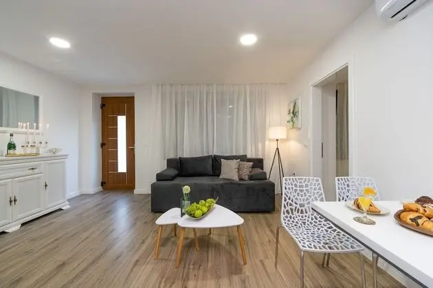 Luxury Apart Daire, Kısmi Deniz Manzaralı