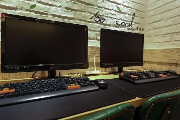 Premium Tek Büyük Yataklı Oda