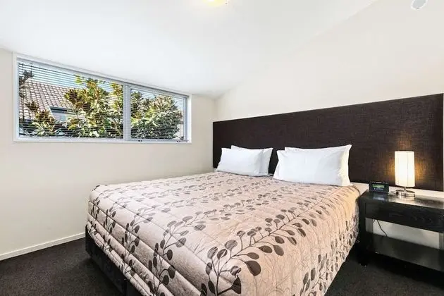 Süit, Birden Çok Yatak, Sigara İçilmez (2 Bedroom, King)