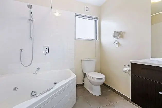 Süit, Birden Çok Yatak, Sigara İçilmez (2 Bedroom, King)