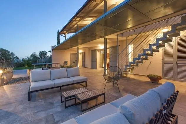 Villa, Sigara İçilebilir