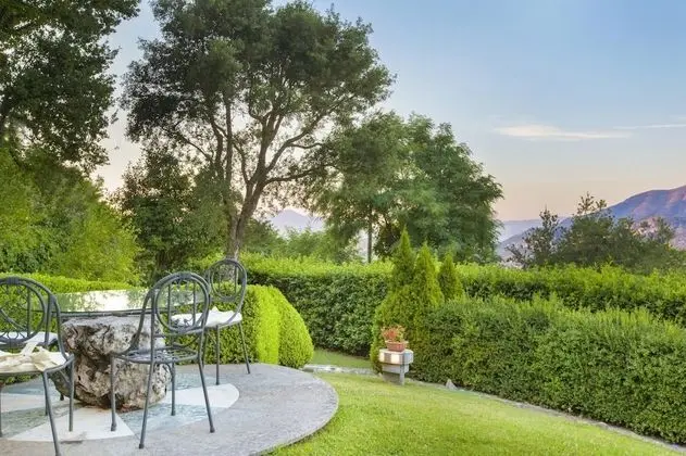Villa, Sigara İçilebilir