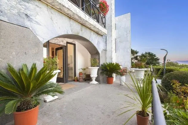 Villa, Sigara İçilebilir
