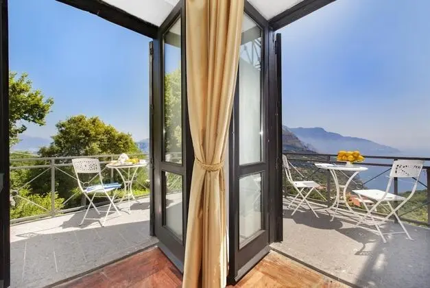Villa, Sigara İçilebilir