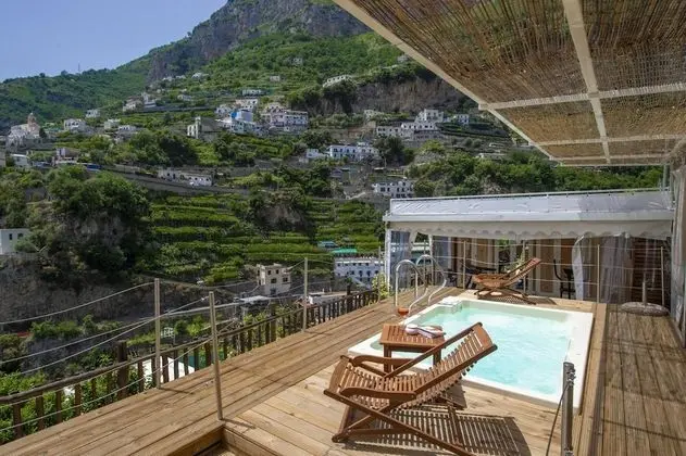 Villa, Sigara İçilebilir