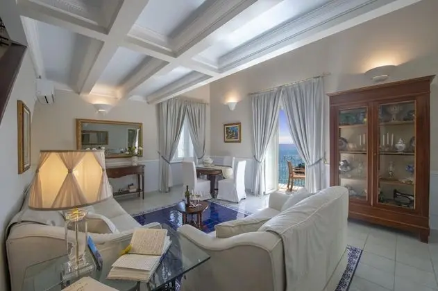 Villa, Sigara İçilebilir