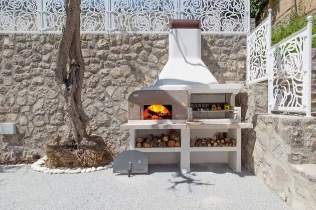 Villa, Sigara İçilebilir