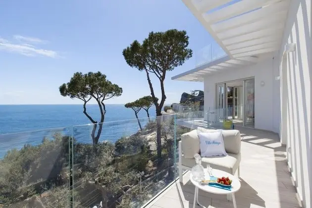 Villa, Sigara İçilebilir