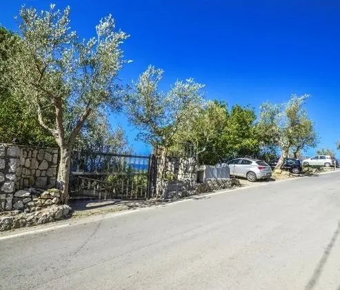 Villa, Sigara İçilebilir