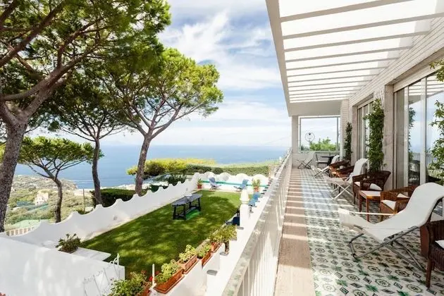 Villa, Sigara İçilebilir