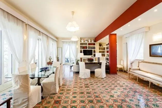 Villa, Sigara İçilebilir