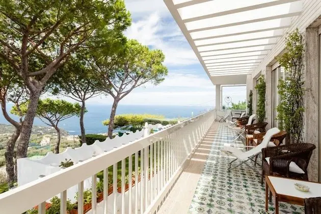 Villa, Sigara İçilebilir