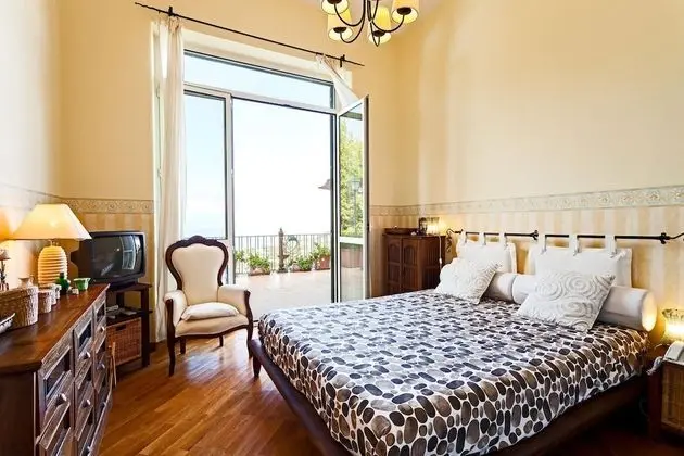 Villa, Sigara İçilebilir