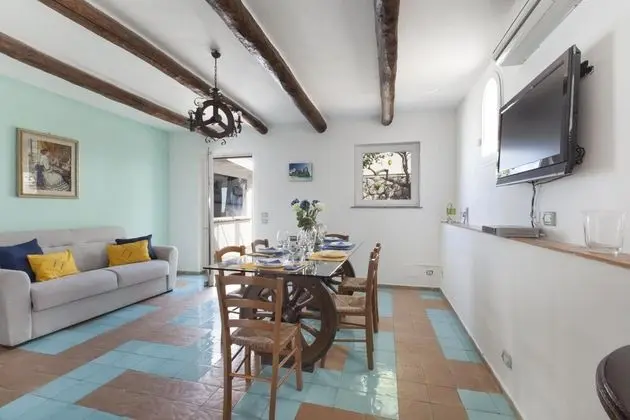 Villa, Sigara İçilebilir