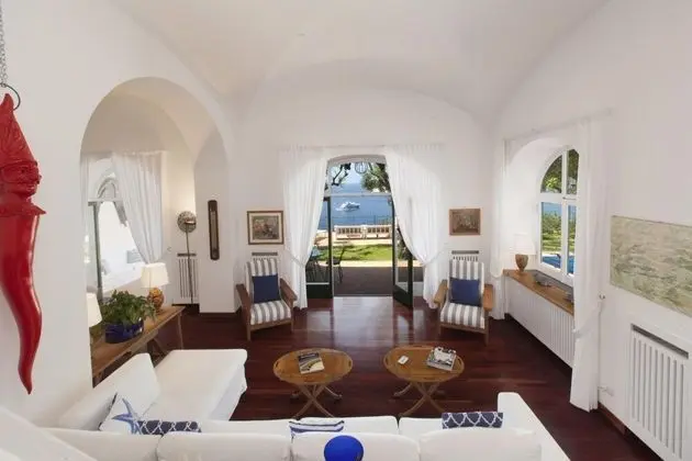 Villa, Sigara İçilebilir
