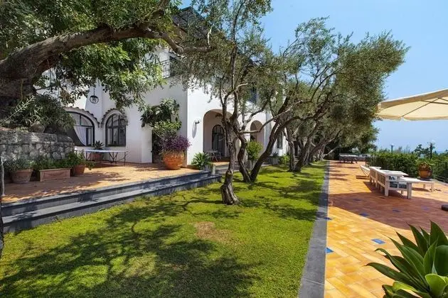 Villa, Sigara İçilebilir