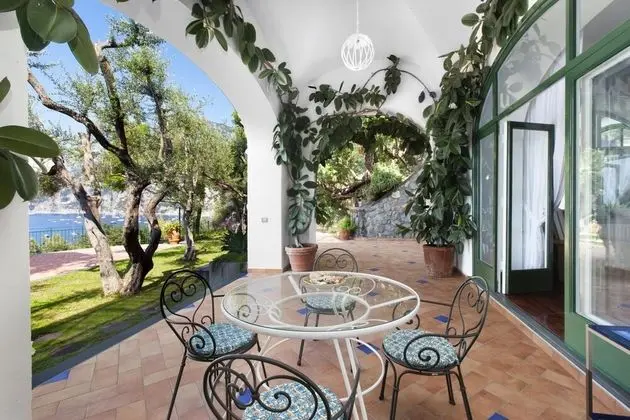 Villa, Sigara İçilebilir
