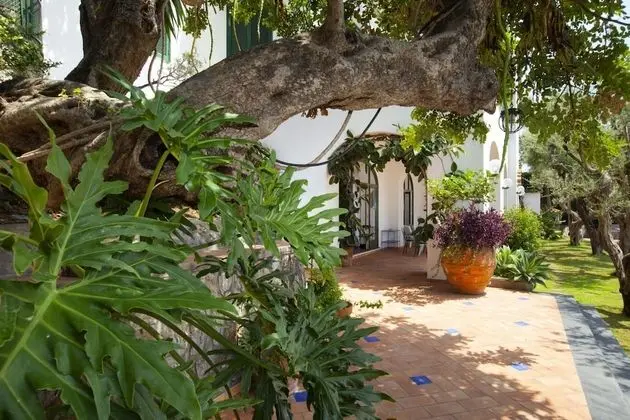 Villa, Sigara İçilebilir