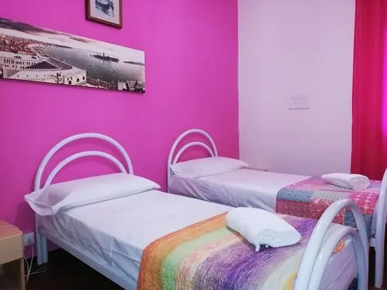 Basic İki Ayrı Yataklı Oda, 2 Tek Kişilik Yatak, Ortak Banyo