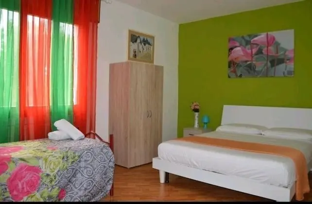 Classic Üç Kişilik Oda, Birden Çok Yatak, Banyolu/Duşlu