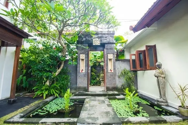 Family Villa, 4 Yatak Odası, Kişiye Özel Havuzlu, Havuz Manzaralı