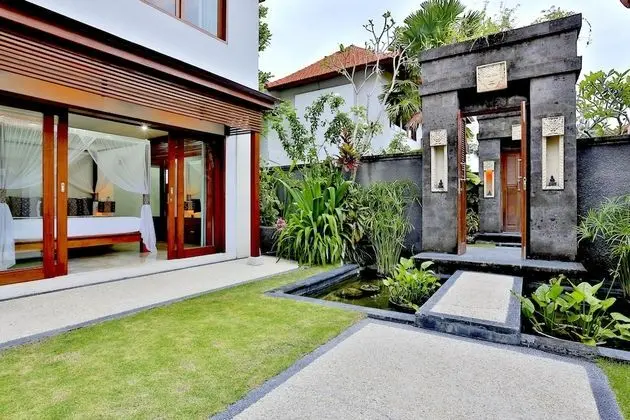 Family Villa, 4 Yatak Odası, Kişiye Özel Havuzlu, Havuz Manzaralı