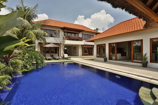 Family Villa, 4 Yatak Odası, Kişiye Özel Havuzlu, Havuz Manzaralı