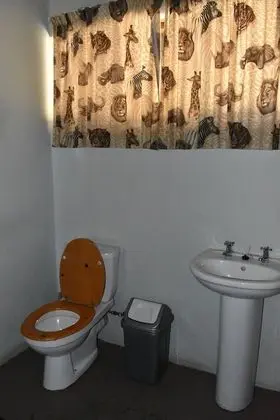 Basic Tek Büyük veya İki Ayrı Yataklı Oda, 1 Yatak Odası, Dağ Manzaralı, Zemin Kat