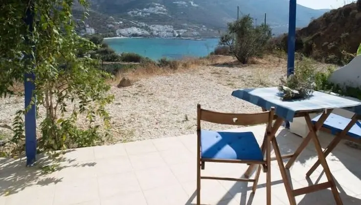 Stüdyo, Deniz Manzaralı (Tholaria)