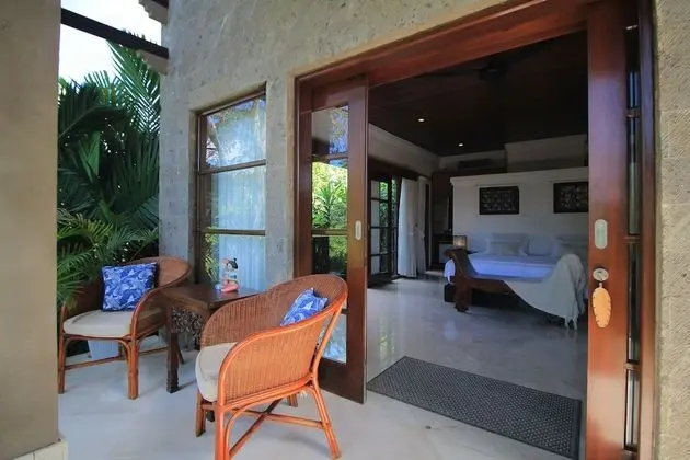 Deluxe Süit, Bahçe Manzaralı, Havuz Kenarı