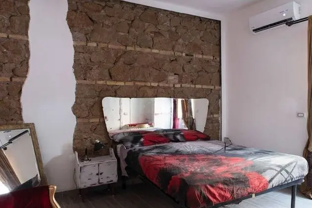 Comfort Tek Büyük veya İki Ayrı Yataklı Oda (Rossa)