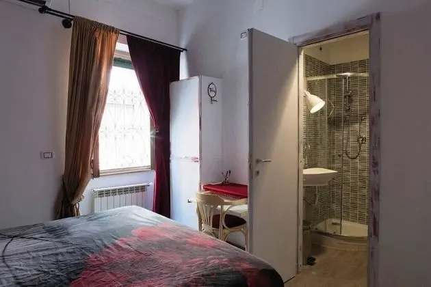 Comfort Tek Büyük veya İki Ayrı Yataklı Oda (Rossa)