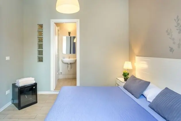 Tek Büyük veya İki Ayrı Yataklı Oda (102)