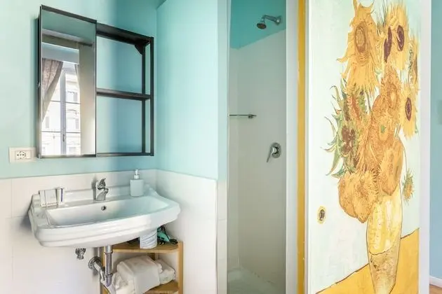 Tek Büyük veya İki Ayrı Yataklı Oda (102)