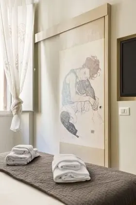 Tek Büyük Yataklı Oda, Ek Bina (305)