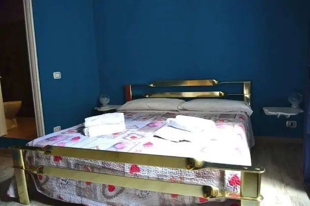 Tek Büyük veya İki Ayrı Yataklı Oda (London)