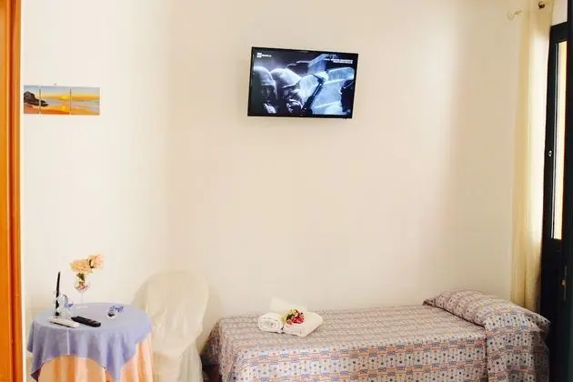 Üç Kişilik Oda
