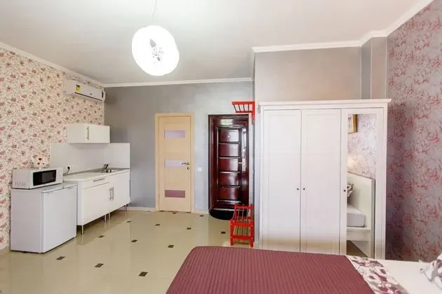 Standard Tek Büyük Yataklı Oda