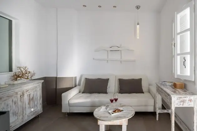 Two Bedroom Suite, Sea View & Hot Tub