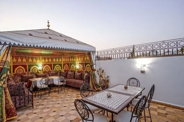 Ortak Ranzalı Oda, Sadece kadınlar için