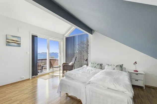 Panoramic Tek Büyük veya İki Ayrı Yataklı Oda